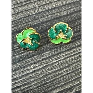 Vintage Avon Green Enamel Pansy Flower Stud Earrings